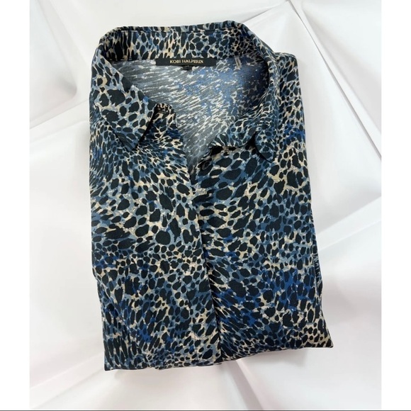 Kobi Halpertin Womens Sz XS 100% Silk Blue Black Leopard Print Button Up Blouse - Picture 8 of 9